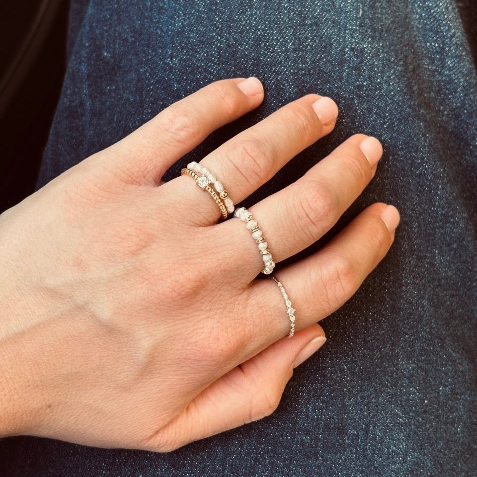 Bague en or perle