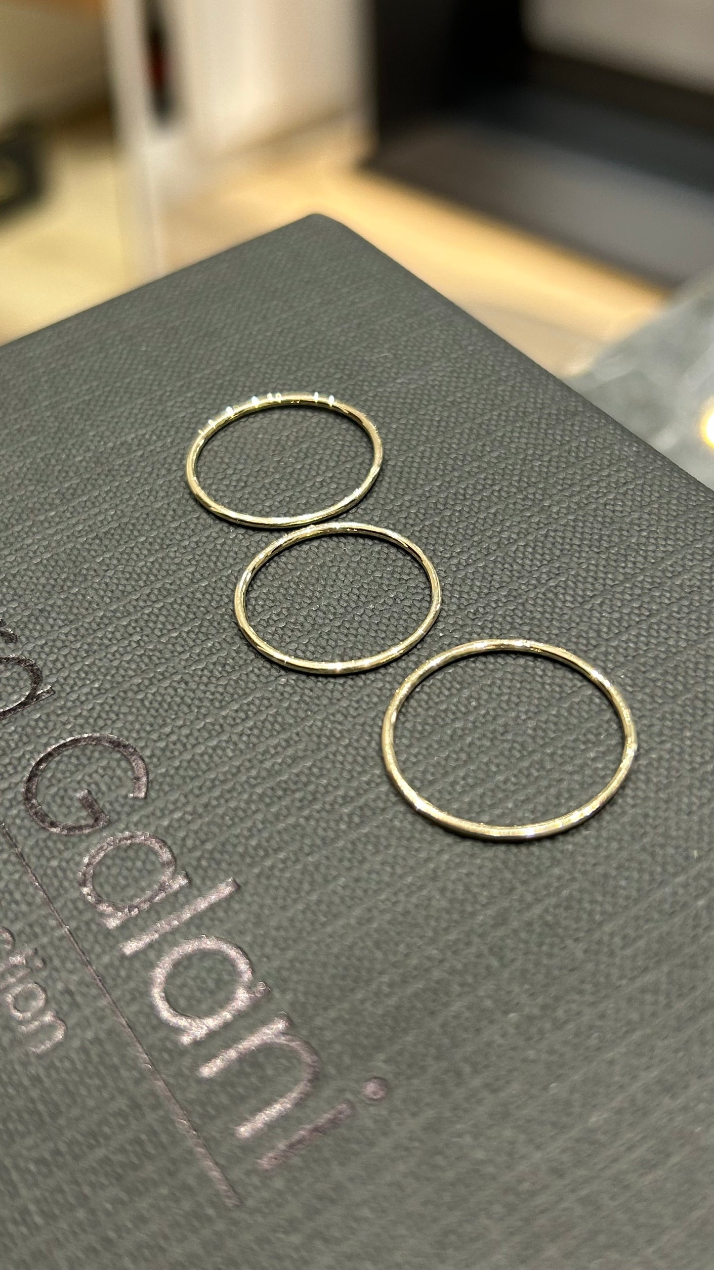 9K Gold Band Ring